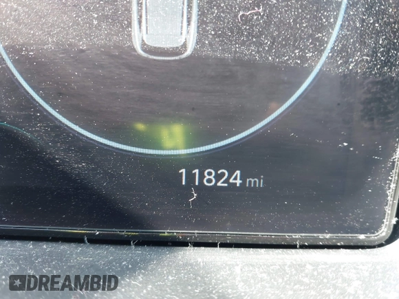 2024 Hyundai Tucson Limited with VIN 5NMJECDE4RH297445, listed as a IAAI auction lot 42226439 with 11,824 mi miles and . Bid and sale history available at DreamBid. Image 15.