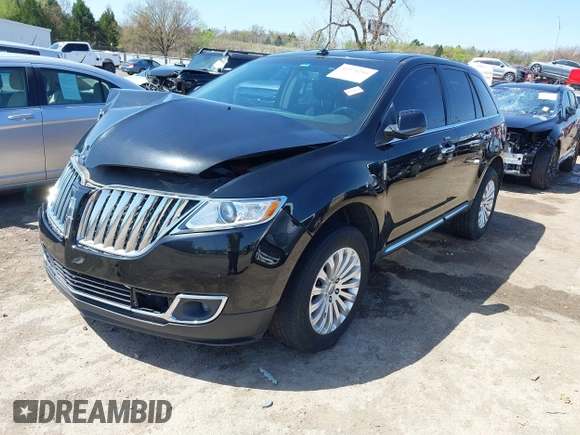 2013 Lincoln MKX with VIN 2LMDJ6JKXDBL04359, listed as a IAAI auction lot 41974216 with 160,904 mi miles. Bid and sale history available at carsss.com. Image 18.