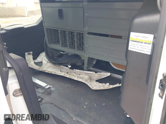 2018 Ford Transit Connect XL с VIN NM0LE7E7XJ1370927, выставлен на аукционе IAAI как лот 42439594 с пробегом 96 074 миль миль и . История ставок и продаж доступна на DreamBid. Изображение 8.