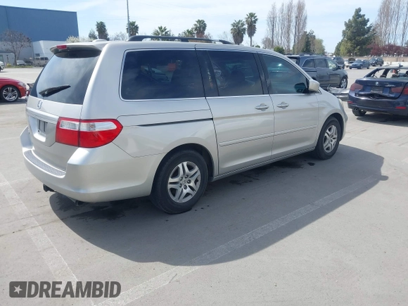 2006 Honda Odyssey EX-L z VIN 5FNRL38736B089963, wystawiony jako IAAI lot #41858061 z przebiegiem 178 845 mil mil oraz . Historia ofert i sprzedaży dostępna na DreamBid. Obrazek 4.