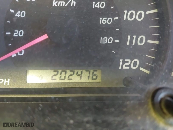 2005 Toyota Tundra SR5 with VIN 5TBET34115S482461, listed as a IAAI auction lot 41406575 with 202,476 mi miles. Bid and sale history available at carsss.com. Image 7.