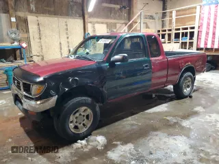 1996 Toyota Tacoma with VIN 4TAWN72N3TZ133618, listed as a Copart auction lot 49136925 with 179,345 mi miles and Clean title. Bid and sale history available at DreamBid. Image 1.