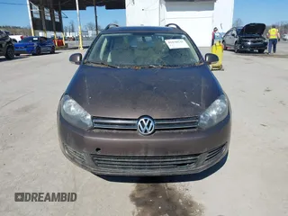 2011 Volkswagen Jetta SportWagen TDI with VIN 3VWML7AJ0BM638836, listed as a IAAI auction lot 41830535 with 166,775 mi miles. Bid and sale history available at carsss.com. Image 6.