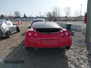 2010 Nissan GT-R Premium z VIN JN1AR5EF8AM231049, wystawiony jako IAAI lot #41834675 z przebiegiem Nie podano mil oraz . Historia ofert i sprzedaży dostępna na DreamBid. Obrazek 17.