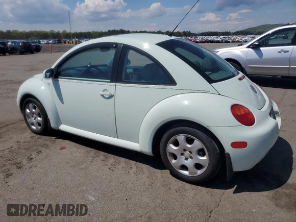 2002 Volkswagen Beetle GLS z VIN 3VWCK21C42M457645, wystawiony jako Copart lot #55900935 z przebiegiem 112 836 mil mil oraz Czysty tytuł • Clean title. Historia ofert i sprzedaży dostępna na DreamBid. Obrazek 2.