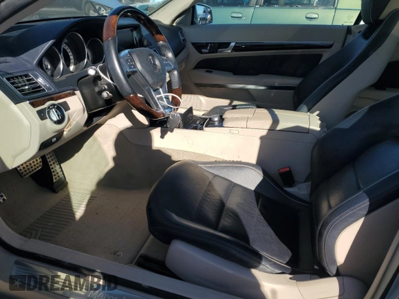 2015 Mercedes-Benz E 400 with VIN WDDKJ6FB4FF298730, listed as a Copart auction lot 86139304 with 44,688 mi miles and Salvage title. Bid and sale history available at DreamBid. Image 7.