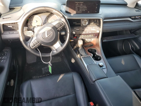 2021 Lexus RX 350 z VIN JTJHZMDA5M2053092, wystawiony jako Copart lot #57295285 z przebiegiem 46 496 mil mil oraz Szkoda całkowita • Salvage title. Historia ofert i sprzedaży dostępna na DreamBid. Obrazek 8.