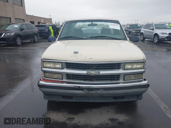 1996 Chevrolet Silverado 1500 with VIN 1GCEC14W0TZ218067, listed as a IAAI auction lot 41480287 with 280,500 mi miles and . Bid and sale history available at DreamBid. Image 12.