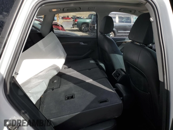 2017 Audi Q5 Premium with VIN WA1C2AFP0HA068221, listed as a Copart auction lot 43452315 with 82,552 mi miles and Salvage Title. Bid and sale history available at carsss.com. Image 10.