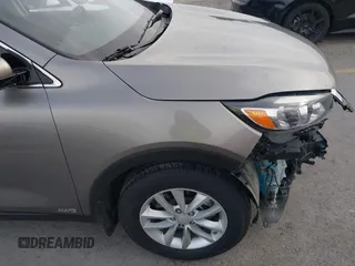 2018 Kia Sorento LX with VIN 5XYPGDA31JG426849, listed as a IAAI auction lot 41019262 with 102,366 mi miles. Bid and sale history available at carsss.com. Image 18.