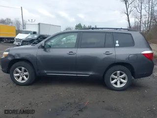 2008 Toyota Highlander with VIN JTEES41A082084864, listed as a IAAI auction lot 42049327 with 266,024 mi miles. Bid and sale history available at carsss.com. Image 14.