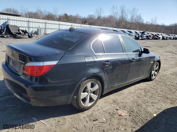 2008 BMW 5 Series 528xi with VIN WBANV13598CZ56735, listed as a Copart auction lot 49085115 with 183,027 mi miles and Clean Title. Bid and sale history available at carsss.com. Image 3.