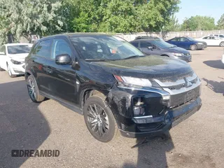 2024 Mitsubishi Outlander S z VIN JA4ARUAU7RU010351, wystawiony jako IAAI lot #42673403 z przebiegiem 36 718 mil mil oraz . Historia ofert i sprzedaży dostępna na DreamBid. Obrazek 1.