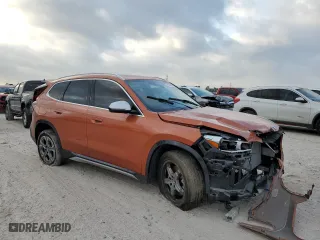 2023 BMW X1 xDrive28i with VIN WBX73EF03P5W27897, listed as a Copart auction lot 50554545 with 19,953 mi miles and Salvage Title. Bid and sale history available at carsss.com. Image 4.