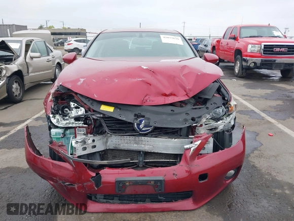 2011 Lexus CT 200h z VIN JTHKD5BH5B2042697, wystawiony jako IAAI lot #42073626 z przebiegiem 137 784 mil mil oraz . Historia ofert i sprzedaży dostępna na DreamBid. Obrazek 12.