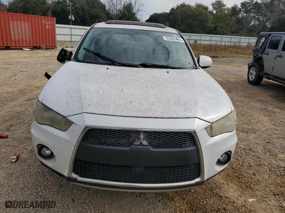 2010 Mitsubishi Outlander GT with VIN JA4JT5AX5AZ005237, listed as a Copart auction lot 83369464 with 153,937 mi miles and Salvage Title. Bid and sale history available at carsss.com. Image 5.