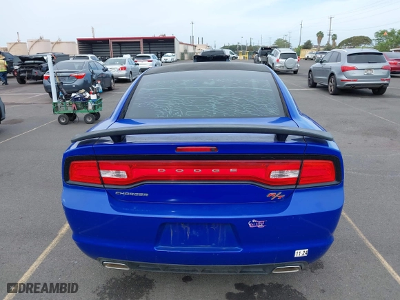 2013 Dodge Charger RT Max with VIN 2C3CDXCT6DH715161, listed as a IAAI auction lot 41831964 with 121,077 mi miles. Bid and sale history available at carsss.com. Image 16.