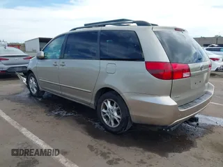 2005 Toyota Sienna XLE with VIN 5TDZA22C65S349045, listed as a IAAI auction lot 42014639 with 99,940 mi miles. Bid and sale history available at carsss.com. Image 3.