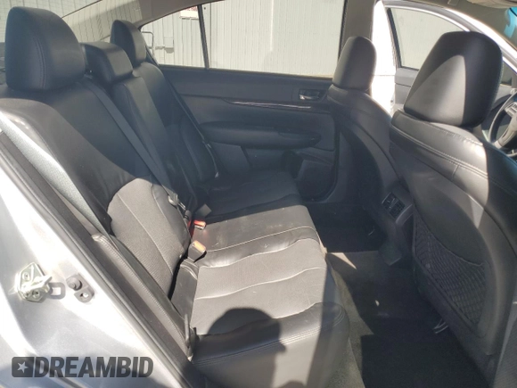 2014 Subaru Legacy Limited z VIN 4S3BMBL61E3038352, wystawiony jako Copart lot #52995135 z przebiegiem 75 598 mil mil oraz Szkoda całkowita • Salvage title. Historia ofert i sprzedaży dostępna na DreamBid. Obrazek 10.