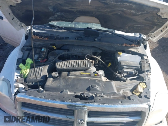 2005 Dodge Durango Limited with VIN 1D4HB58D05F582237, listed as a IAAI auction lot 41668155 with 326,485 mi miles and . Bid and sale history available at DreamBid. Image 10.