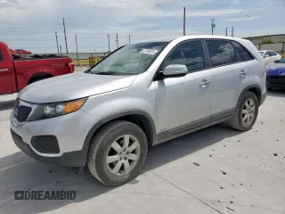 2011 Kia Sorento LX с VIN 5XYKTCA14BG013226, выставлен на аукционе Copart как лот 62793025 с пробегом 99 839 миль миль и Чистый • Clean title. История ставок и продаж доступна на DreamBid. Изображение 1.