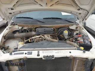 1999 Dodge Ram 2500 with VIN 3B7KF26Z6XM582878, listed as a IAAI auction lot 41891791 with 28,990 mi miles. Bid and sale history available at carsss.com. Image 10.
