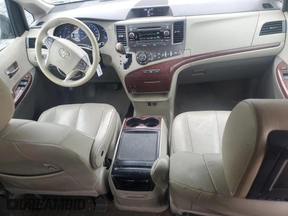 2013 Toyota Sienna XLE AAS with VIN 5TDYK3DCXDS383838, listed as a Copart auction lot 71302884 with 219,813 mi miles and Non Repairable. Bid and sale history available at carsss.com. Image 8.