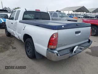 2006 Toyota Tacoma with VIN 5TETX22N06Z267015, listed as a IAAI auction lot 42507011 with 415,670 mi miles and . Bid and sale history available at DreamBid. Image 3.