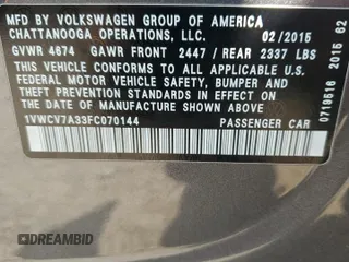 2015 Volkswagen Passat SEL Premium z VIN 1VWCV7A33FC070144, wystawiony jako Copart lot #56777395 z przebiegiem 115 667 mil mil oraz Nie do naprawy • Non repairable. Historia ofert i sprzedaży dostępna na DreamBid. Obrazek 13.