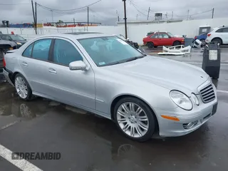2007 Mercedes-Benz E-Class 3.5L with VIN WDBUF56X47B130801, listed as a IAAI auction lot 41809000 with 164,270 mi miles. Bid and sale history available at carsss.com. Image 1.
