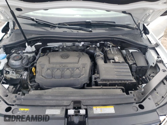 2023 Volkswagen Tiguan SE R-Line Black with VIN 3VV8B7AX9PM092316, listed as a Copart auction lot 51892325 with 24,058 mi miles and Salvage title. Bid and sale history available at DreamBid. Image 12.