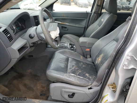 2007 Jeep Grand Cherokee Laredo with VIN 1J8GS48K37C572610, listed as a Copart auction lot 48337465 with 203,249 mi miles and Salvage Title. Bid and sale history available at carsss.com. Image 7.