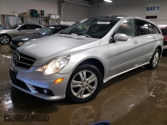 2009 Mercedes-Benz R 3.5L with VIN 4JGCB65E49A092179, listed as a Copart auction lot 46138045 with 157,021 mi miles and Salvage Title. Bid and sale history available at DreamBid. Image 1.