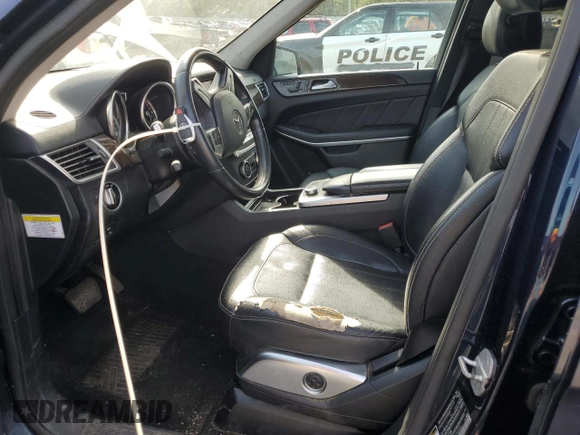 2013 Mercedes-Benz GL 450 z VIN 4JGDF7CE2DA246396, wystawiony jako Copart lot #54966615 z przebiegiem 192 598 mil mil oraz Tytuł czysty. Historia ofert i sprzedaży dostępna na DreamBid. Obrazek 7.