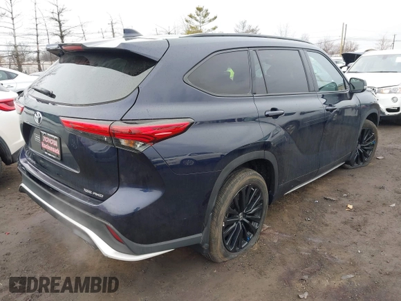 2023 Toyota Highlander L with VIN 5TDKDRBH3PS016835, listed as a IAAI auction lot 41683201 with 20,199 mi miles and . Bid and sale history available at DreamBid. Image 4.