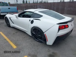 2019 Chevrolet Corvette 1LT z VIN 1G1YB2D76K5112204, wystawiony jako IAAI lot #42215657 z przebiegiem Nie podano mil oraz . Historia ofert i sprzedaży dostępna na DreamBid. Obrazek 3.
