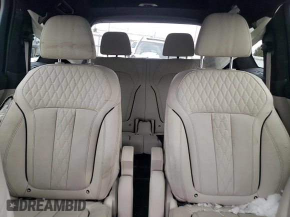 2024 BMW X7 M60i with VIN 5UX33EM02R9S12112, listed as a Copart auction lot 88053915 with 82,393 mi miles and Salvage Title. Bid and sale history available at carsss.com. Image 10.