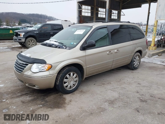 2005 Chrysler Town & Country Touring z VIN 2C8GP54L85R192954, wystawiony jako IAAI lot #41530918 z przebiegiem 242 193 mil mil oraz . Historia ofert i sprzedaży dostępna na DreamBid. Obrazek 2.