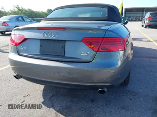 2013 Audi A5 Premium Plus z VIN WAULFAFH5DN009944, wystawiony jako IAAI lot #42508314 z przebiegiem 233 593 mil mil oraz . Historia ofert i sprzedaży dostępna na DreamBid. Obrazek 19.