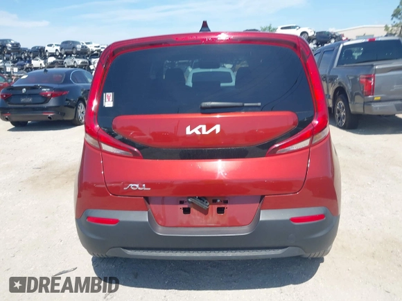 2022 Kia Soul LX with VIN KNDJ23AU9N7825549, listed as a IAAI auction lot 41940946 with 32,453 mi miles. Bid and sale history available at carsss.com. Image 16.