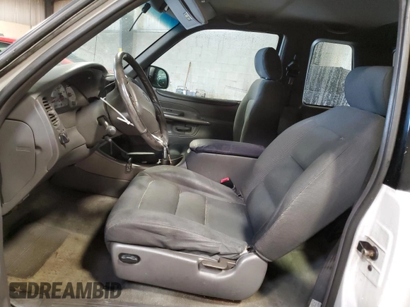 2001 Ford Explorer Sport with VIN 1FMYU70E81UA67897, listed as a Copart auction lot 57620075 with 225,597 mi miles and Salvage title. Bid and sale history available at DreamBid. Image 7.