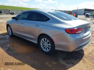 2015 Chrysler 200 Limited with VIN 1C3CCCAB8FN676119, listed as a IAAI auction lot 41836634 with 172,463 mi miles. Bid and sale history available at carsss.com. Image 3.