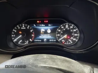 2018 Nissan Maxima SL z VIN 1N4AA6APXJC374220, wystawiony jako IAAI lot #42018130 z przebiegiem 119 776 mil mil oraz . Historia ofert i sprzedaży dostępna na DreamBid. Obrazek 7.