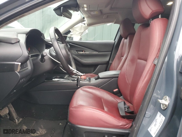 2022 Mazda CX-30 2.5 S Preferred Package with VIN 3MVDMBCL4NM457808, listed as a Copart auction lot 43832725 with 35,521 mi miles and Salvage Title. Bid and sale history available at carsss.com. Image 7.