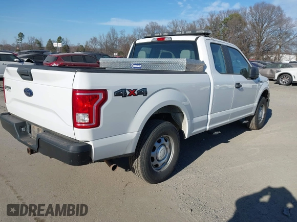 2017 Ford F-150 XL z VIN 1FTEX1E86HFA80659, wystawiony jako IAAI lot #41657909 z przebiegiem 158 726 mil mil oraz . Historia ofert i sprzedaży dostępna na DreamBid. Obrazek 4.