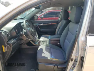 2012 Kia Sorento LX with VIN 5XYKT4A2XCG286512, listed as a Copart auction lot 52741445 with 142,551 mi miles and Clean Title. Bid and sale history available at carsss.com. Image 7.