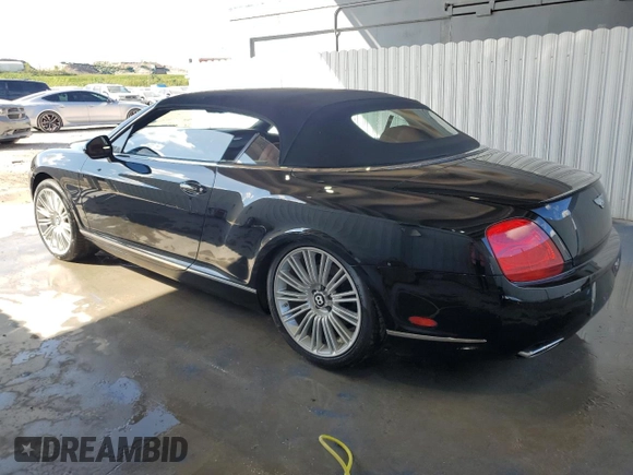 2011 Bentley Continental GT with VIN SCBDP3ZA1BC067897, listed as a Copart auction lot 44470035 with 32,404 mi miles and Salvage Title. Bid and sale history available at DreamBid. Image 2.