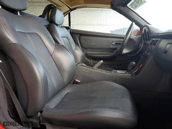 2003 Mercedes-Benz SLK-Class 2.3L with VIN WDBKK49F33F276240, listed as a Copart auction lot 48961025 with 120,482 mi miles and Clean Title. Bid and sale history available at carsss.com. Image 10.