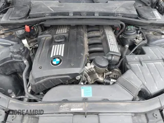 2011 BMW 3 Series 328i xDrive with VIN WBAPK7C50BA816306, listed as a IAAI auction lot 41950040 with 243,166 mi miles. Bid and sale history available at carsss.com. Image 10.