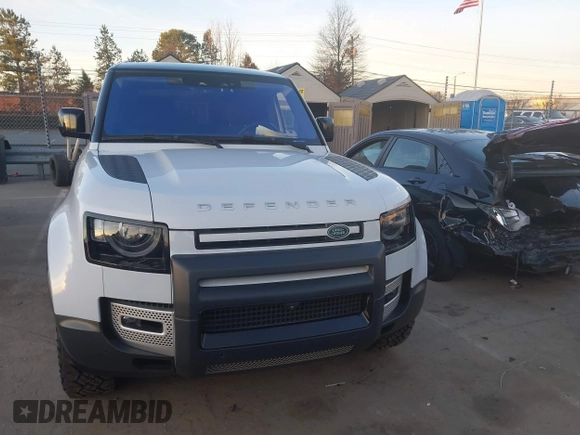 2021 Land Rover Defender SE with VIN SALEP7RU7M2042216, listed as a IAAI auction lot 41596950 with 80,456 mi miles and . Bid and sale history available at DreamBid. Image 12.